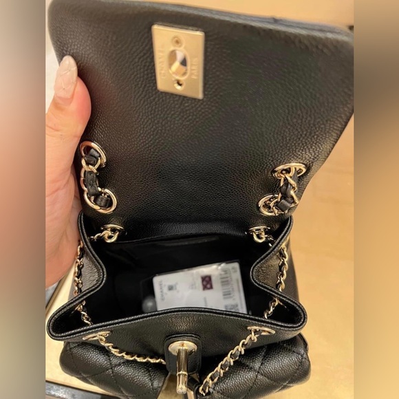 Mini caviar backpack - Picture 2 of 3